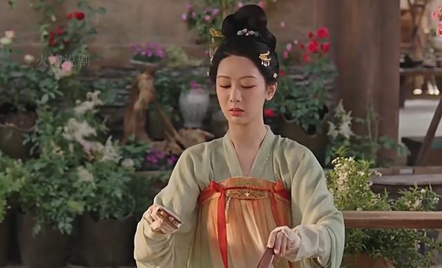 满筑培育牡丹新品种蒋长扬借玩笑表白ky开元棋牌国色芳华：何惟芳开店花(图1)